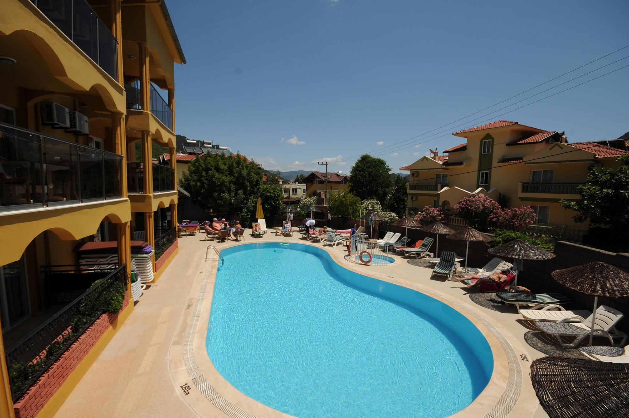Kleopatra Apartment İçmeler Exterior foto